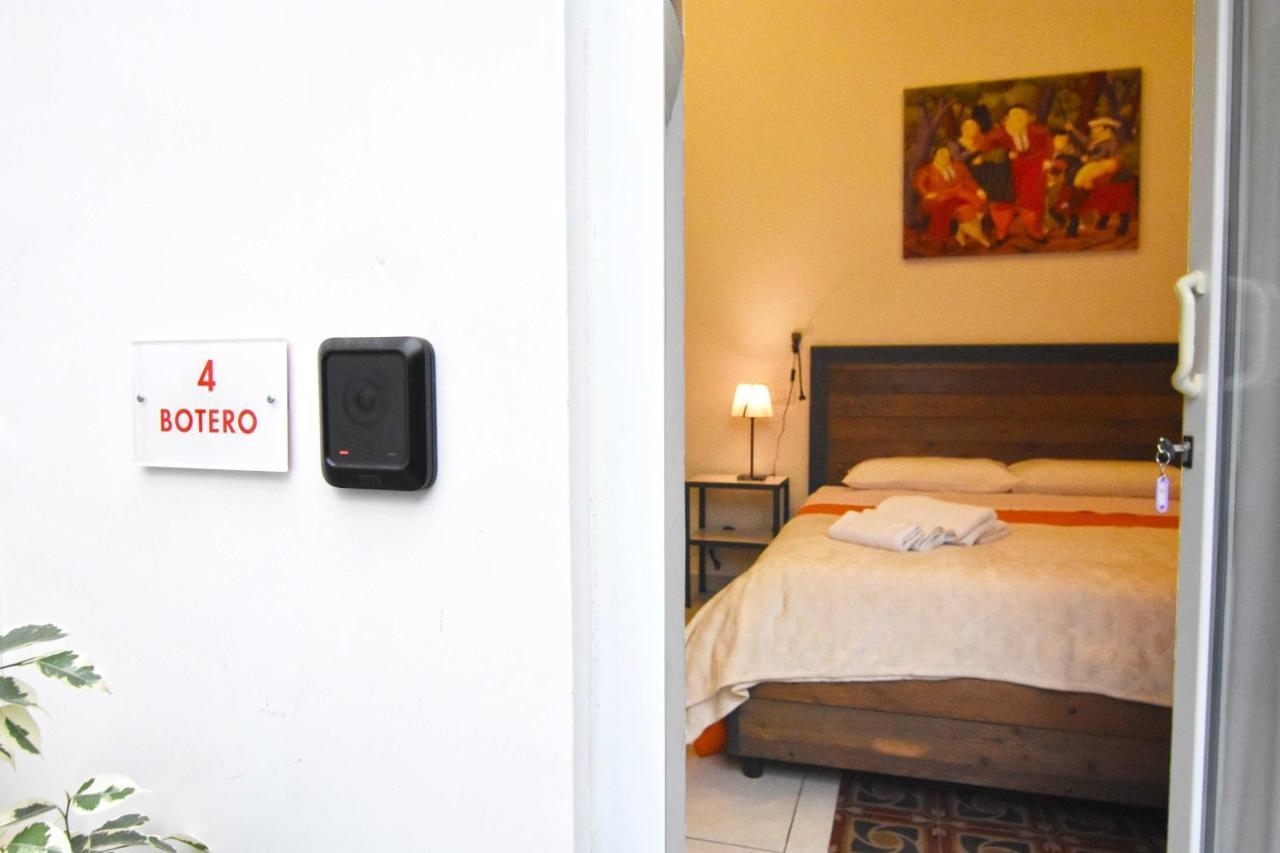 Ninarella Napoli Bed & Breakfast Exterior photo
